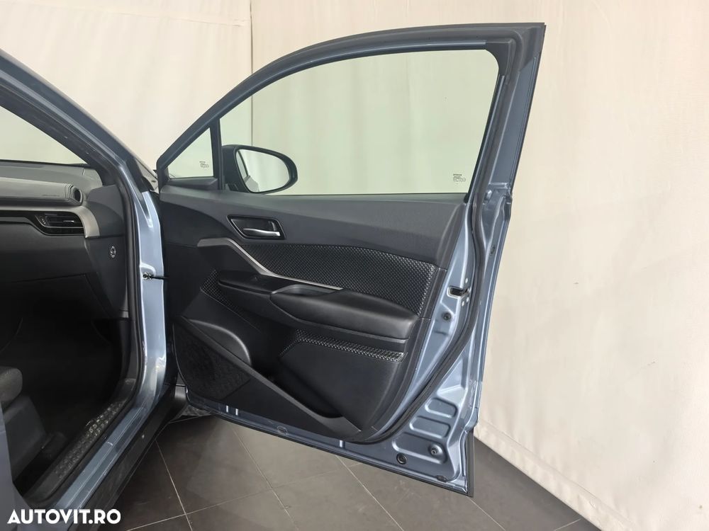 Toyota C-HR 1.8 HSD 122 CP 4x2 CVT C-enter - 26