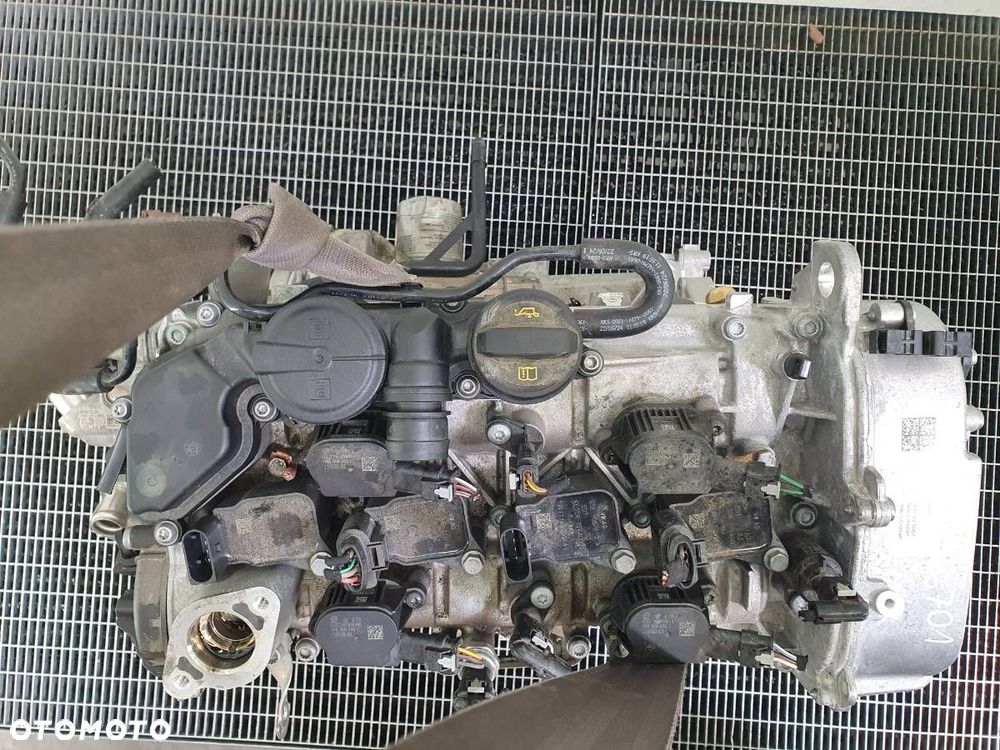 SILNIK SŁUPEK DXD DXDA 1.5 ETSI 150 SEAT LEON IV - 2