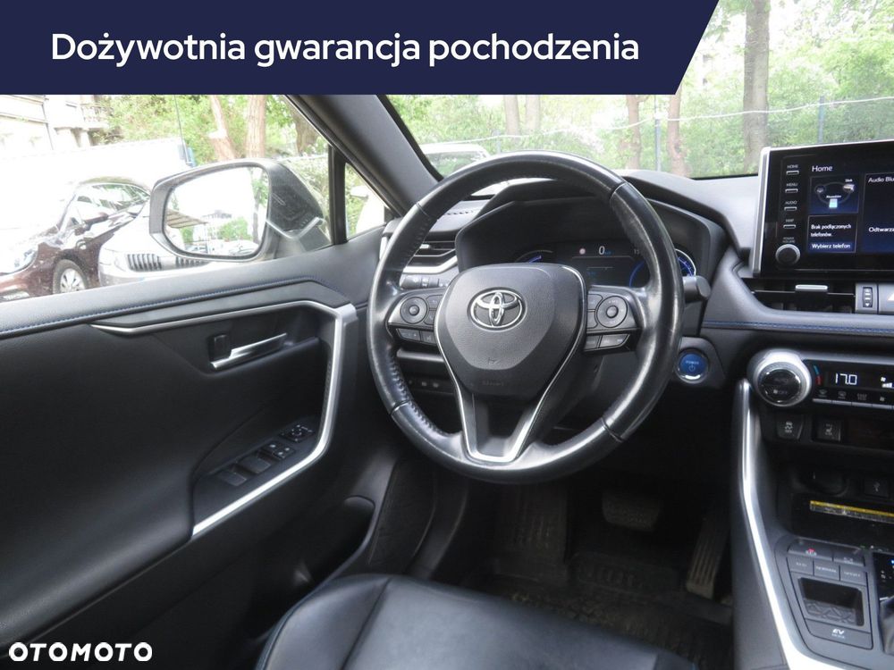 Toyota RAV4 - 9