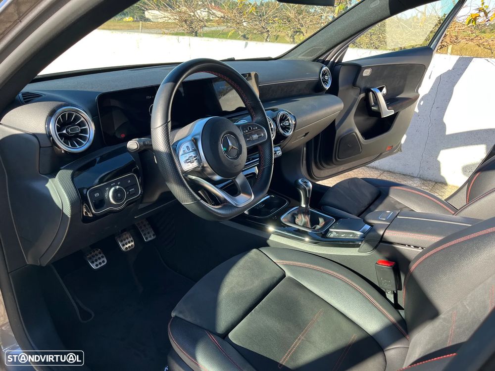 Mercedes-Benz A 180 d AMG Line - 21