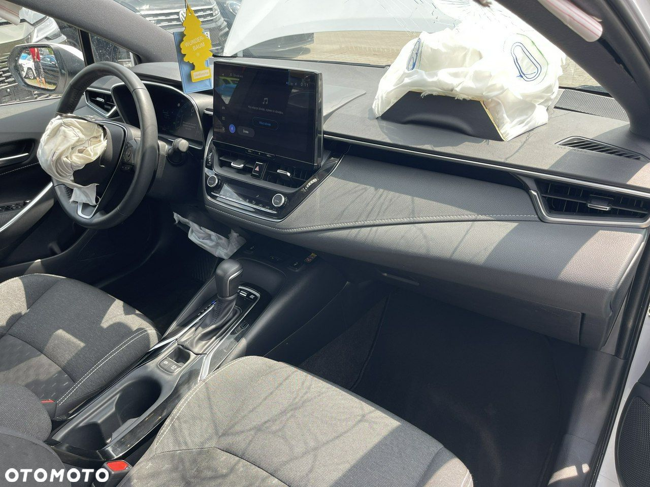 Toyota Corolla - 9