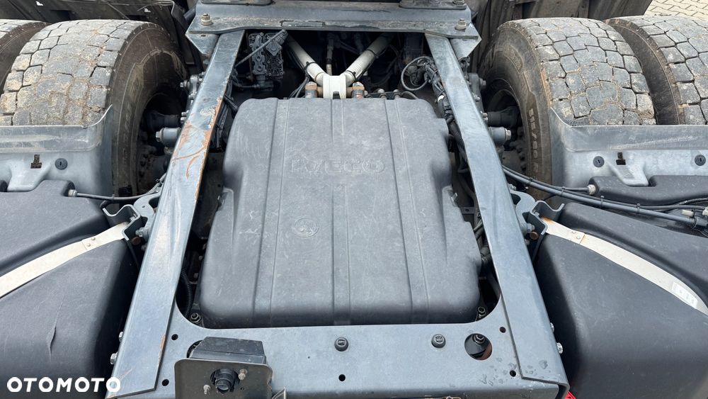 Iveco S-WAY 570 - 37