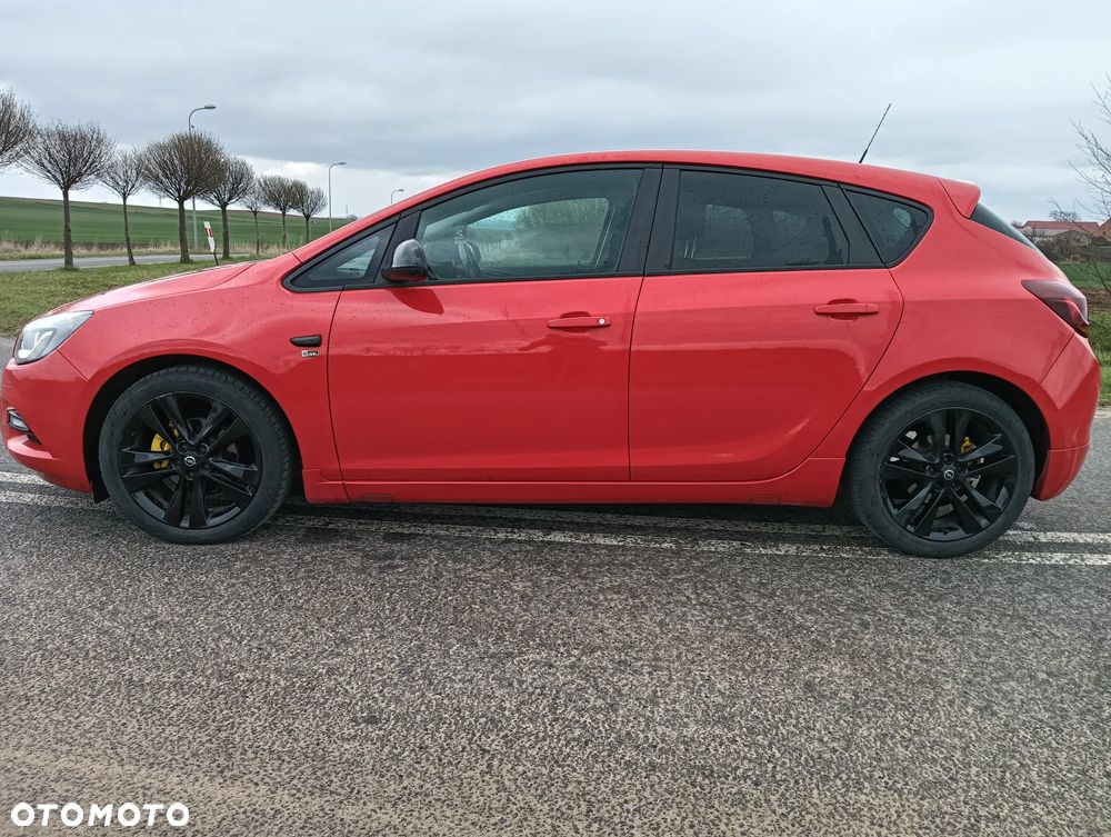 Opel Astra 1.4 T Cosmo - 1