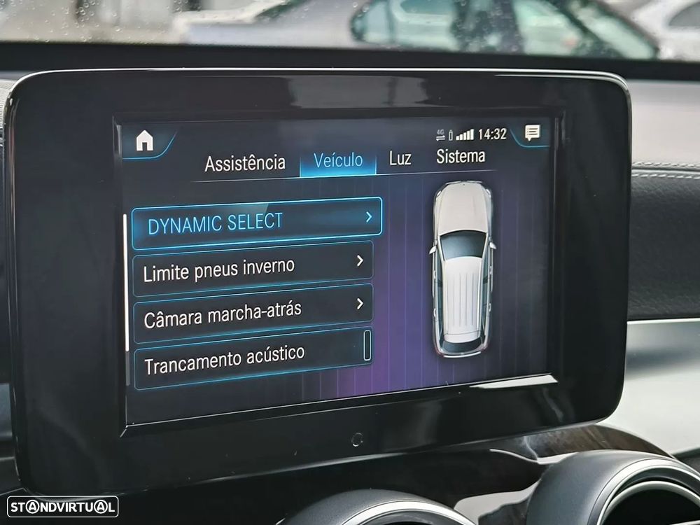 Mercedes-Benz GLC 300 e 4Matic - 30