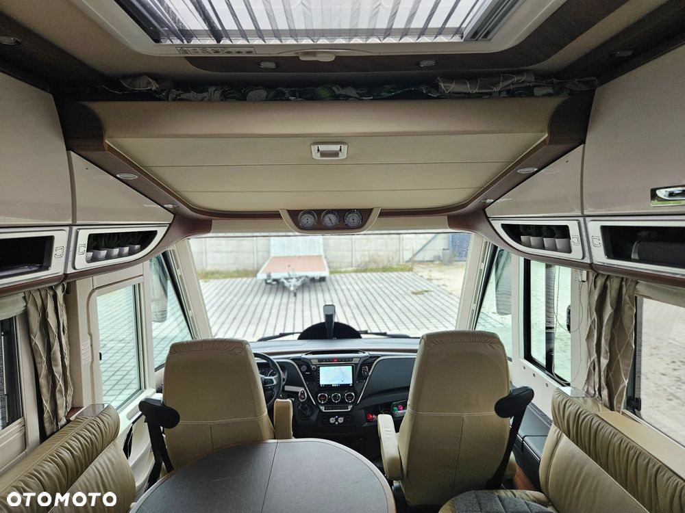 Carthago S-PLUS 64 XL QB - 15
