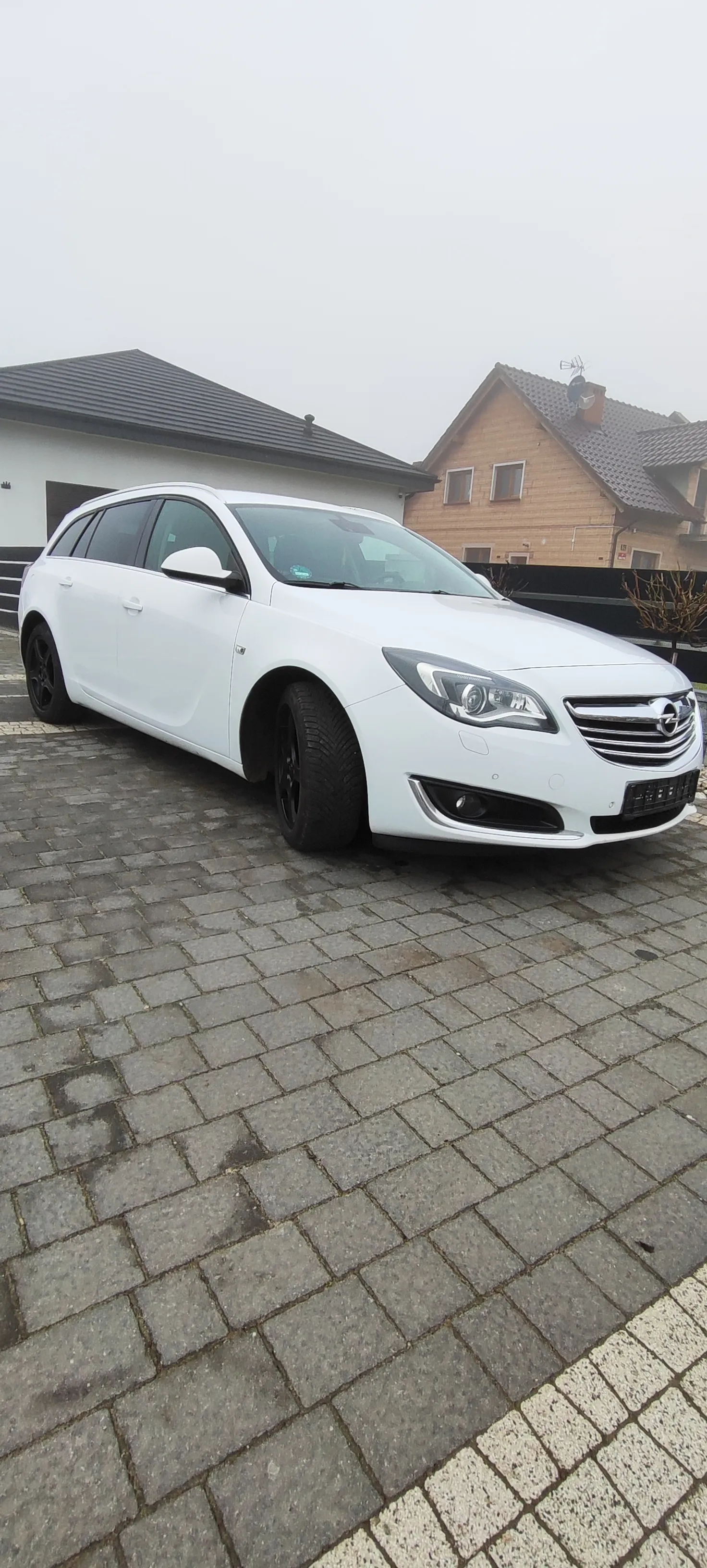 Opel Insignia 2.0 CDTI Sports Tourer ecoFLEXStart/Stop Edition - 3