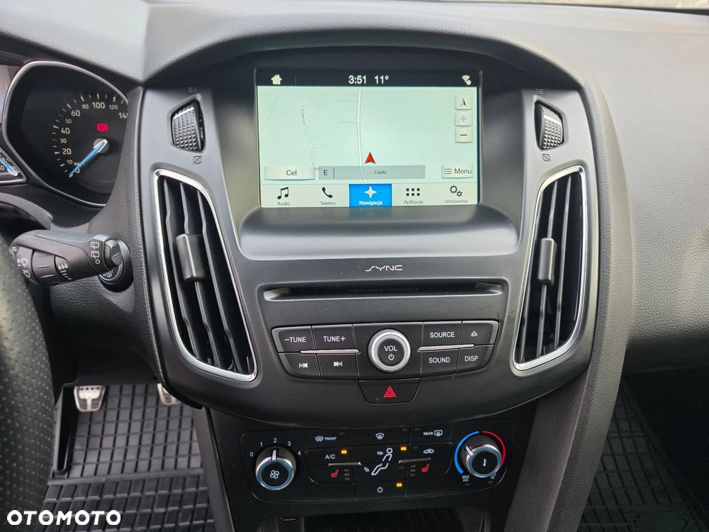Ford Focus SW - 22