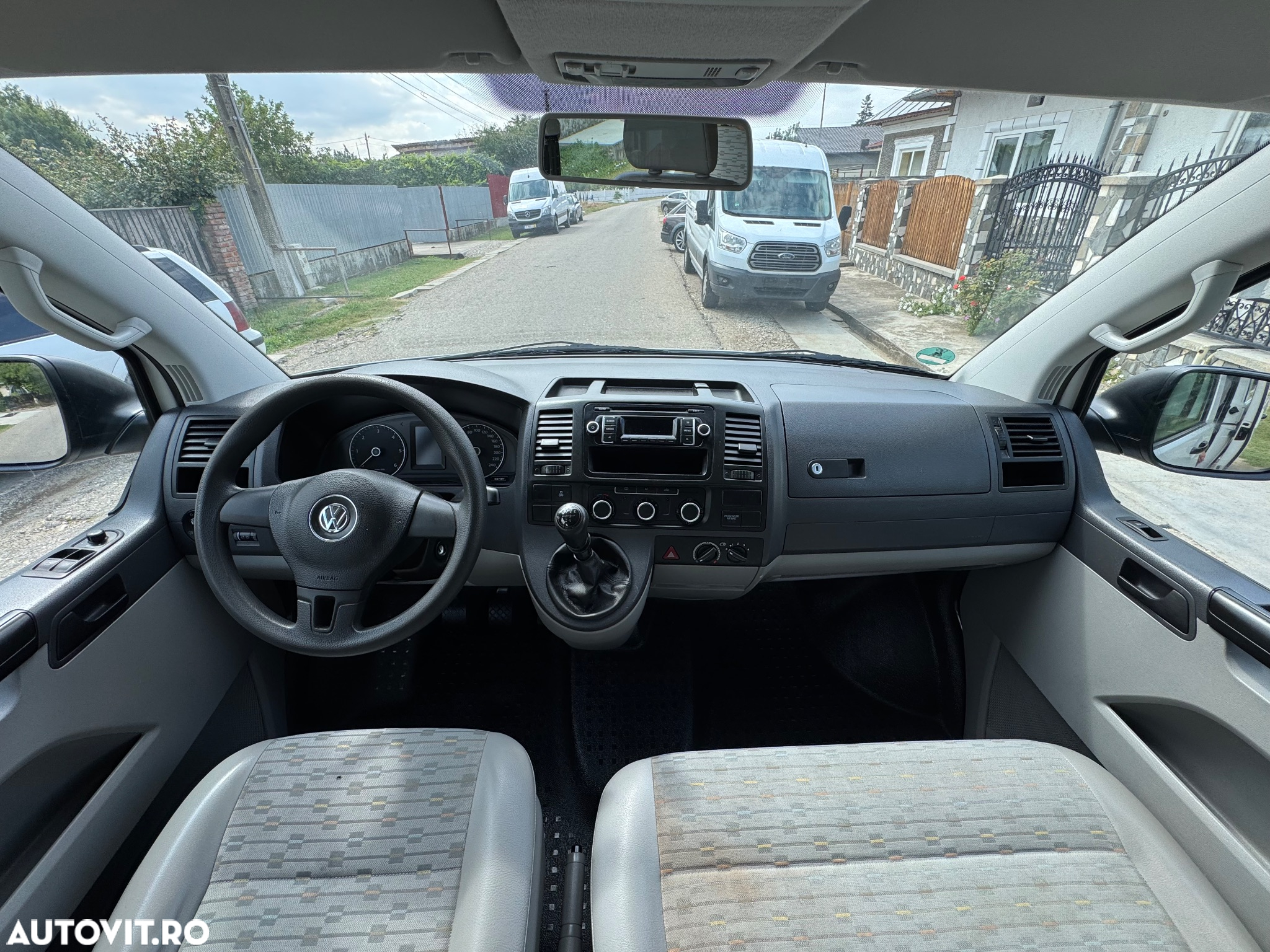 Volkswagen Transporter - 6