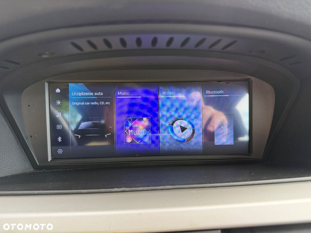 BMW Seria 3 318i Edition Sport - 12