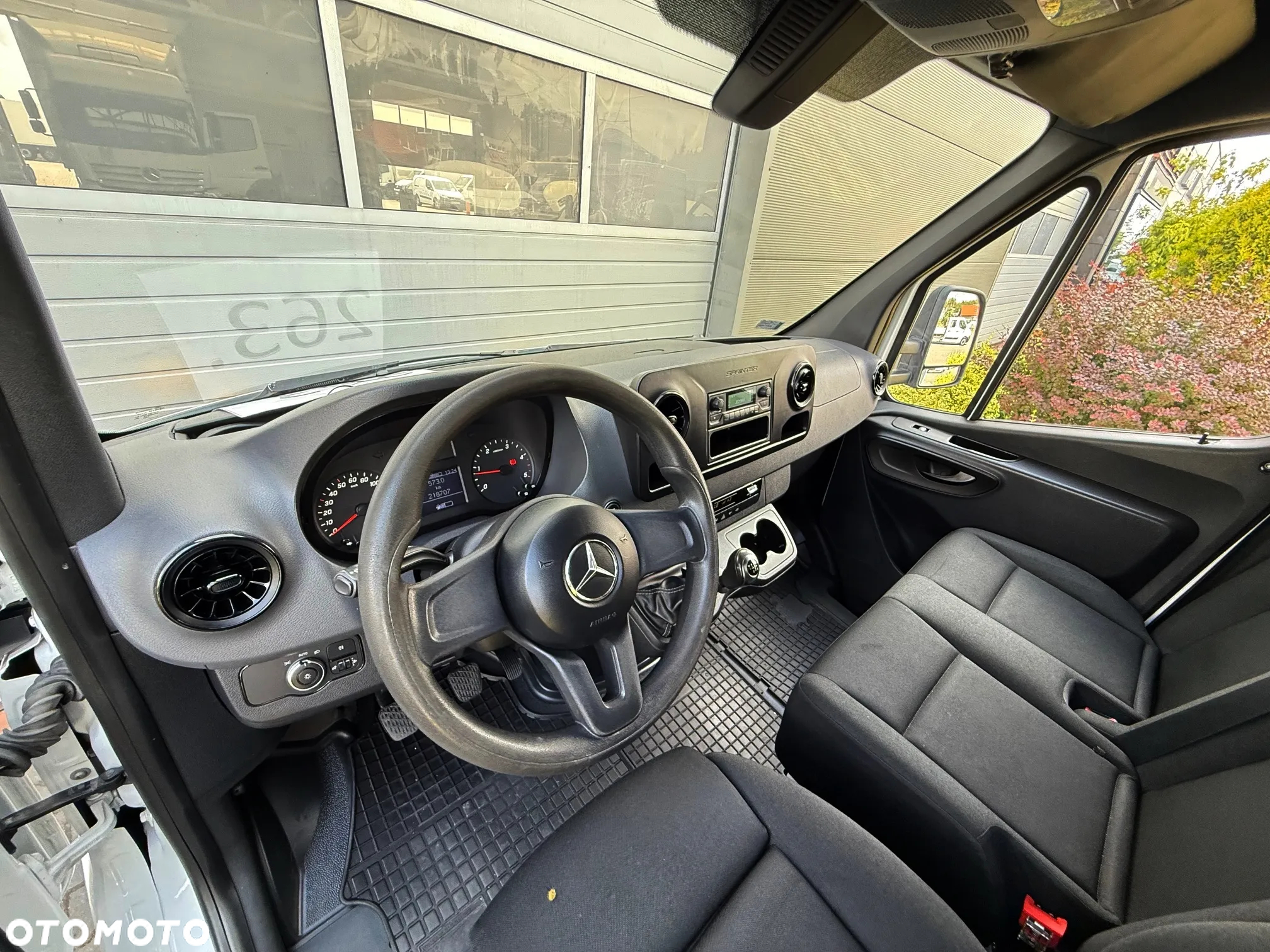 Mercedes-Benz Sprinter 314 CDI Kontener 8 palet Salon PL, Jeden Właściciel - 8