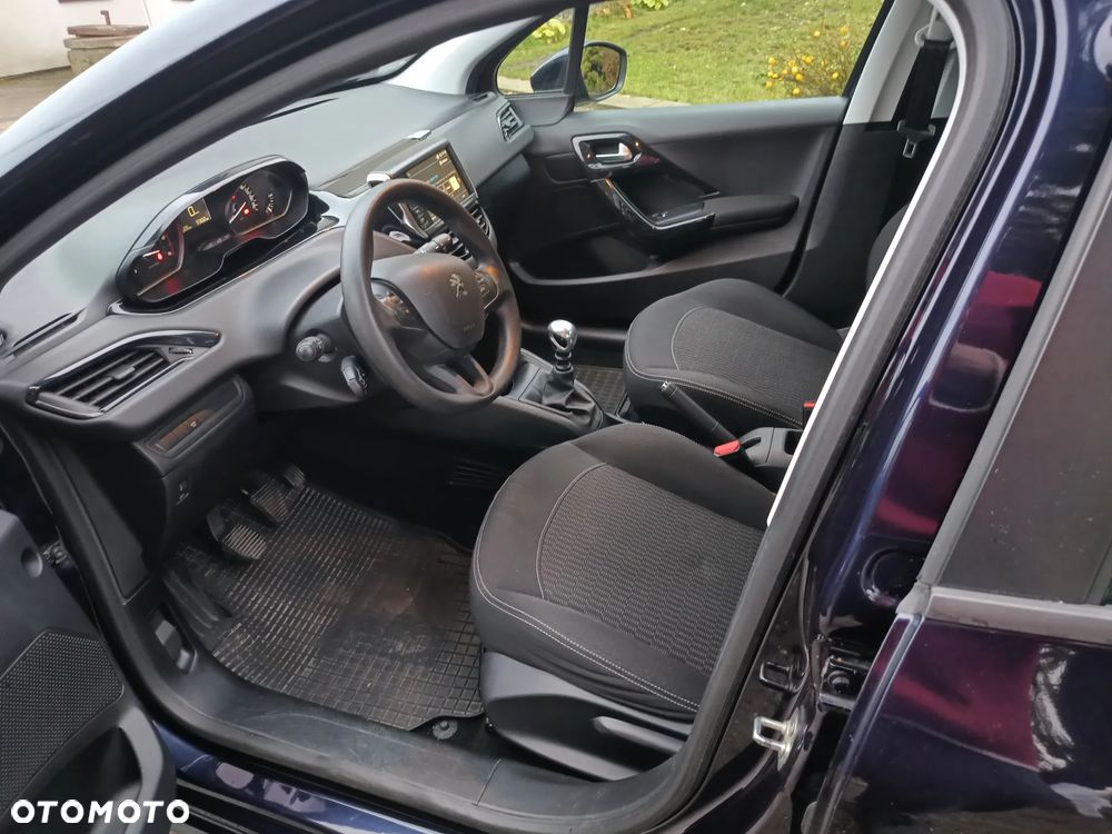 Peugeot 208 BlueHDi 100 Active - 14