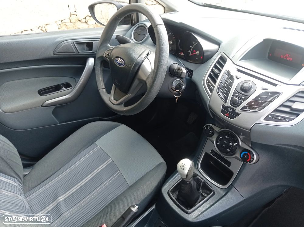 Ford Fiesta 1.25 Techno - 7