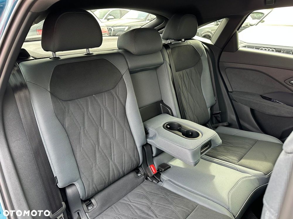 Audi Q3 Sportback - 20