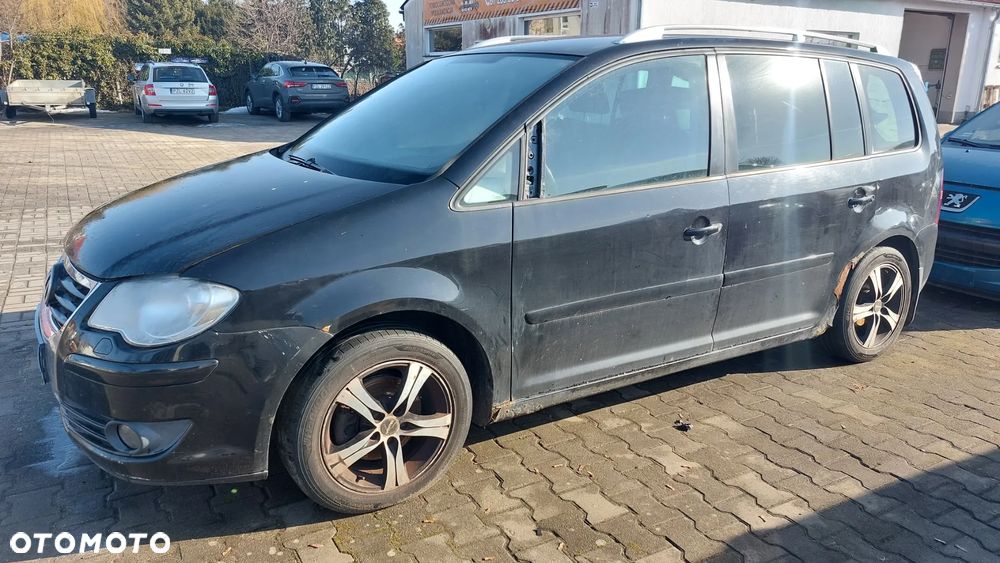 VW Touran 2006  i 2005r. 2,0 diesel na części - 1