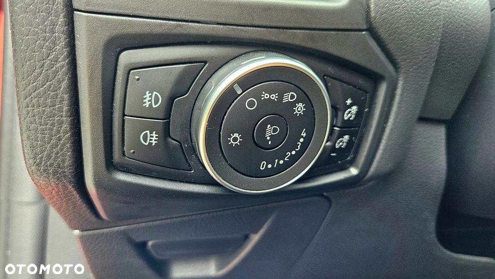 Ford Focus 1.5 EcoBlue Start-Stopp-System TITANIUM - 21