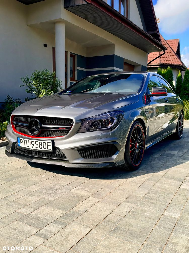 Mercedes-Benz CLA 45 AMG 4-Matic - 3
