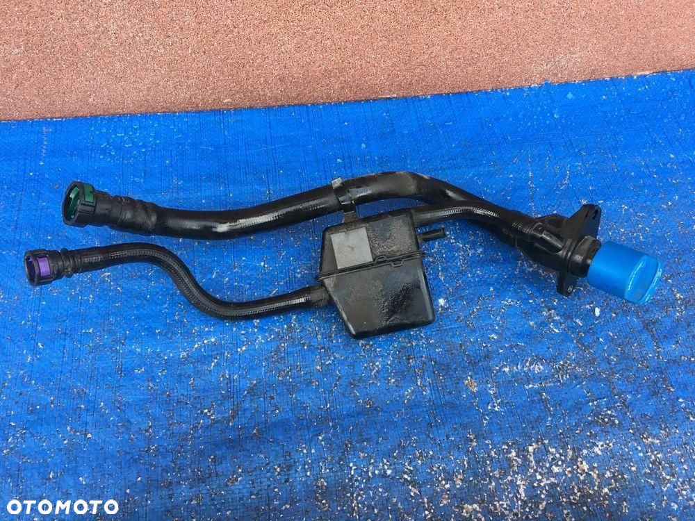 Audi A4 B9 Lift Wlew AdBlue Korek 8W0131963C - 4