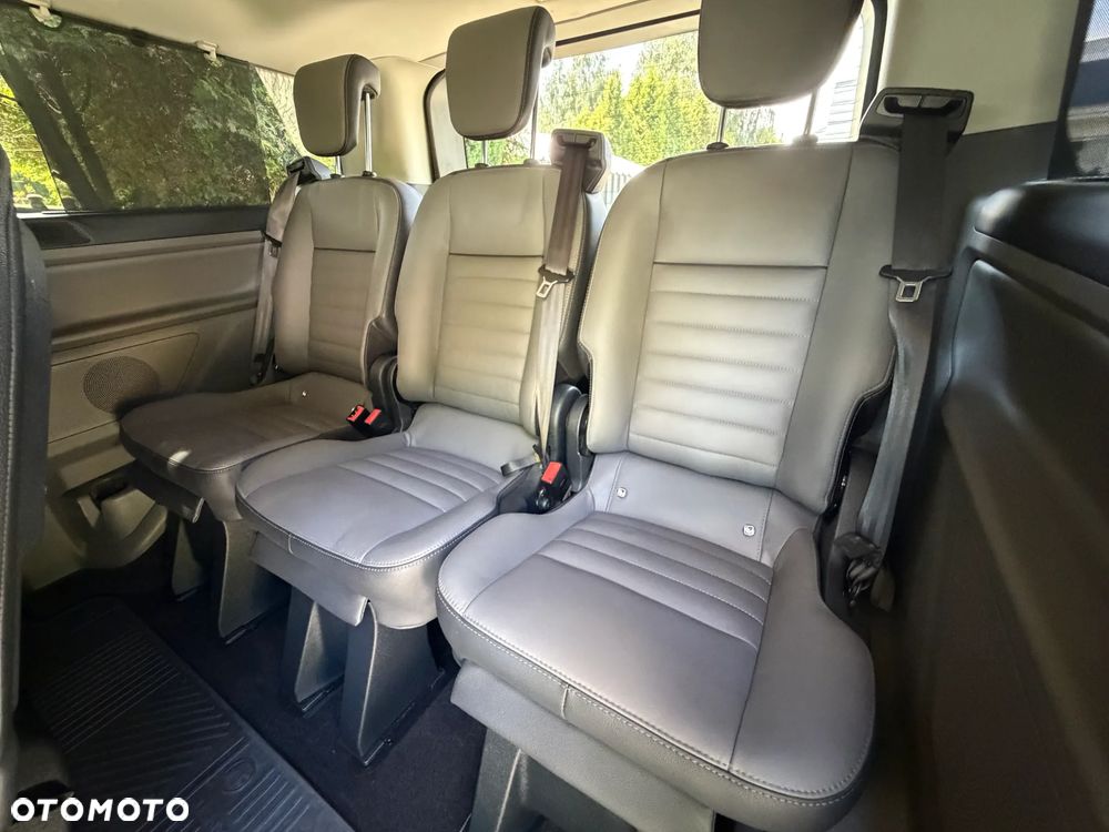 Ford Tourneo Custom 2.0 TDCi L1 Titanium SelectShift - 30