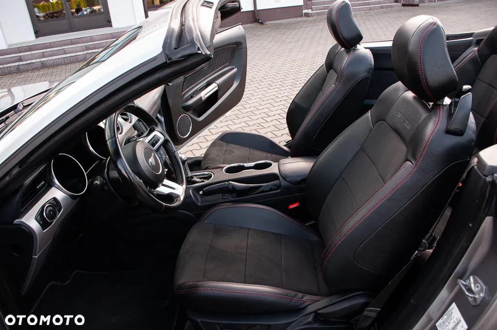 Ford Mustang Cabrio 5.0 Ti-VCT V8 GT - 26