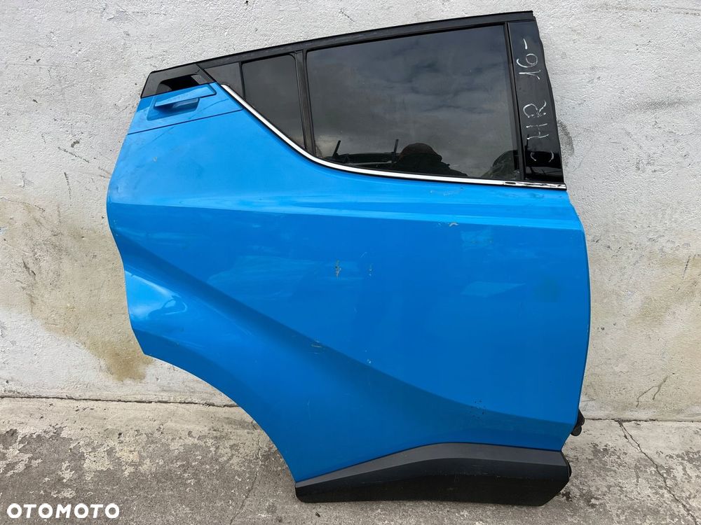 TOYOTA CHR DRZWI TYLNE TYŁ PRAWE KOMPLETNE DEMONTAŻ - 1