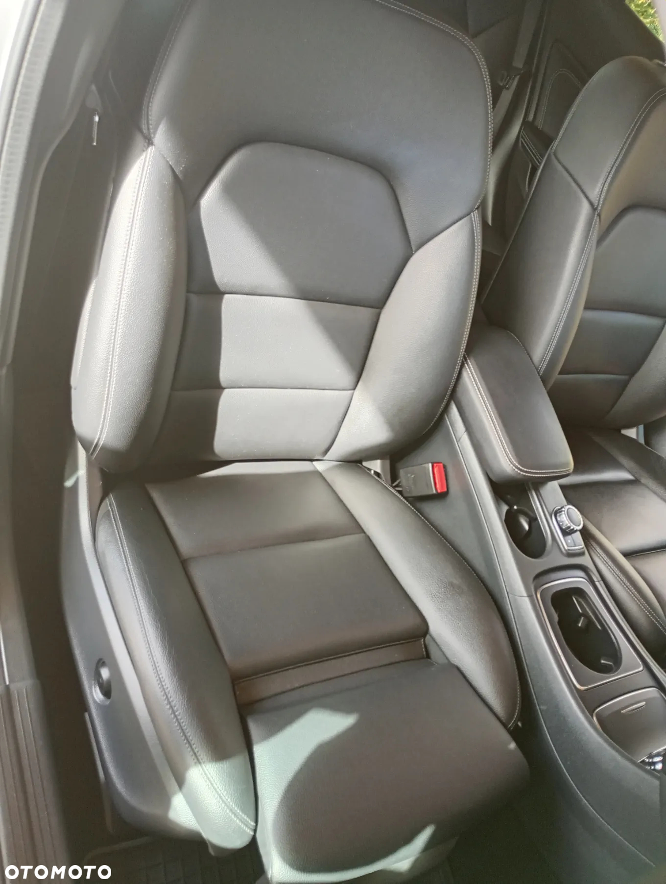 Mercedes-Benz GLA 250 4-Matic - 8