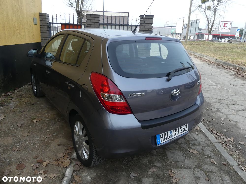 Hyundai i20 1.4 Comfort - 12
