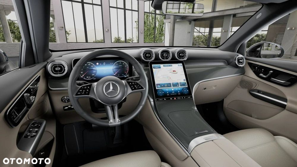 Mercedes-Benz GLC - 4