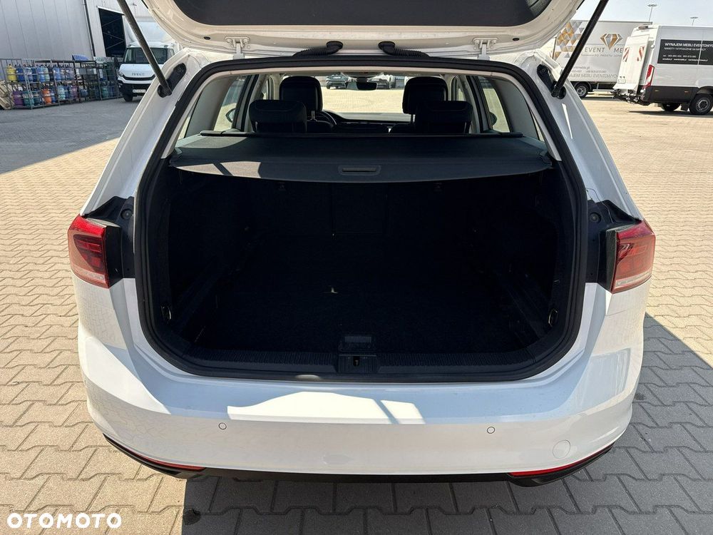 Volkswagen Passat 1.5 TSI EVO Business DSG - 16