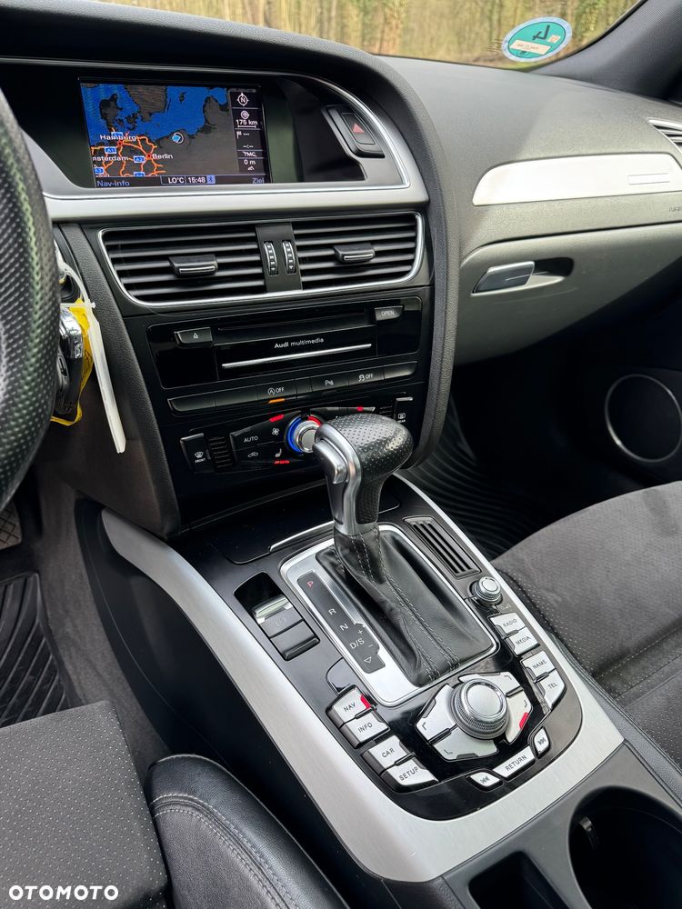 Audi A4 Avant 2.0 TDI DPF quattro S tronic S line Sportpaket - 14