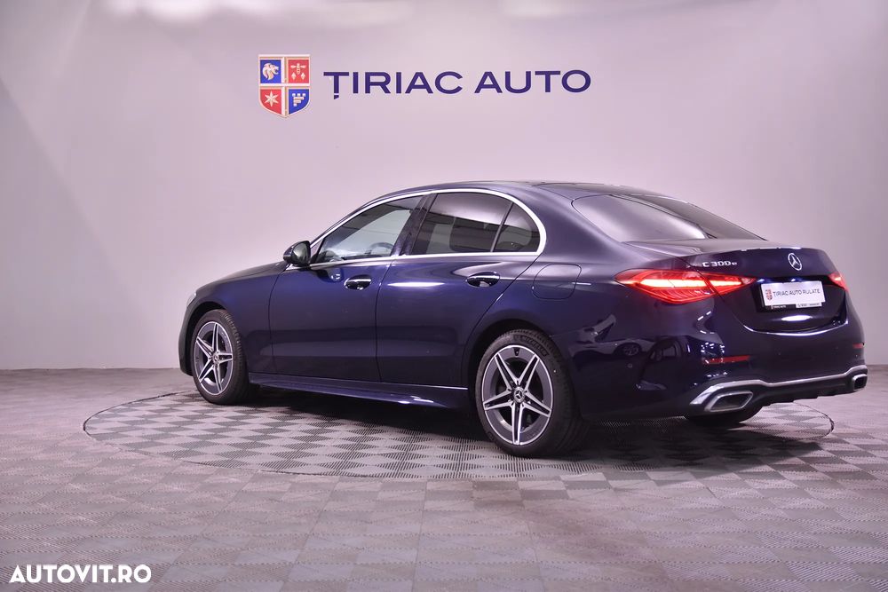 Mercedes-Benz C 300 e 9G-TRONIC AMG Line - 3