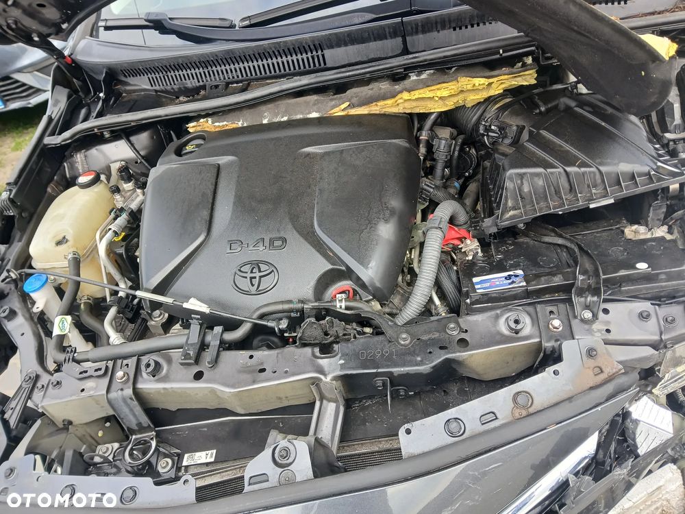 Toyota Avensis Touring Sports 2.0 D-4D Business Edition - 5