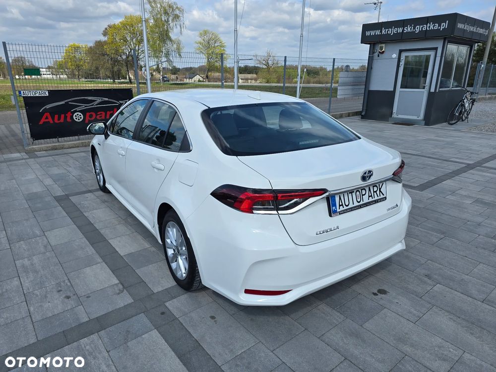 Toyota Corolla 1.8 Hybrid GPF Comfort - 12