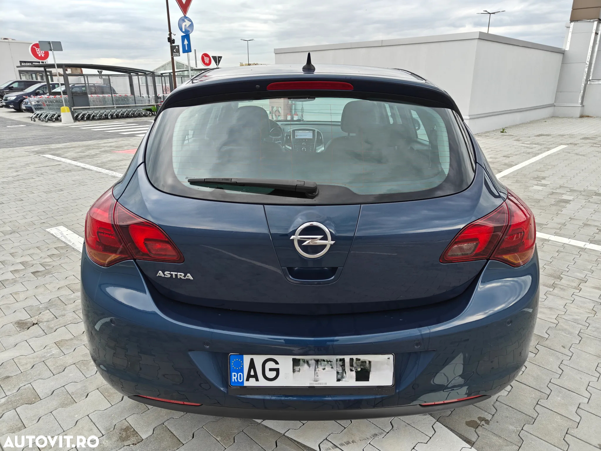 Opel Astra 1.4 Cosmo - 2