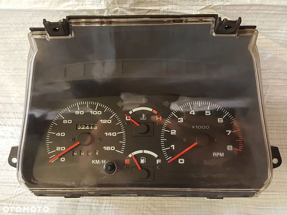 Licznik (prędkościomierz) do Suzuki Vitara I - 1