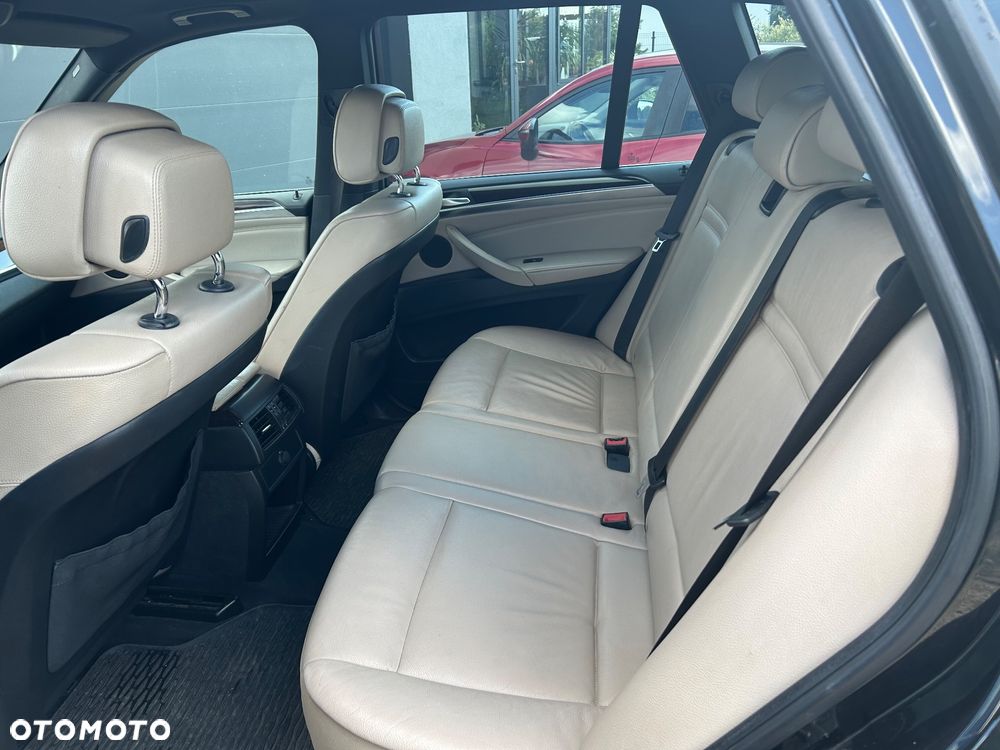 BMW X5 - 12