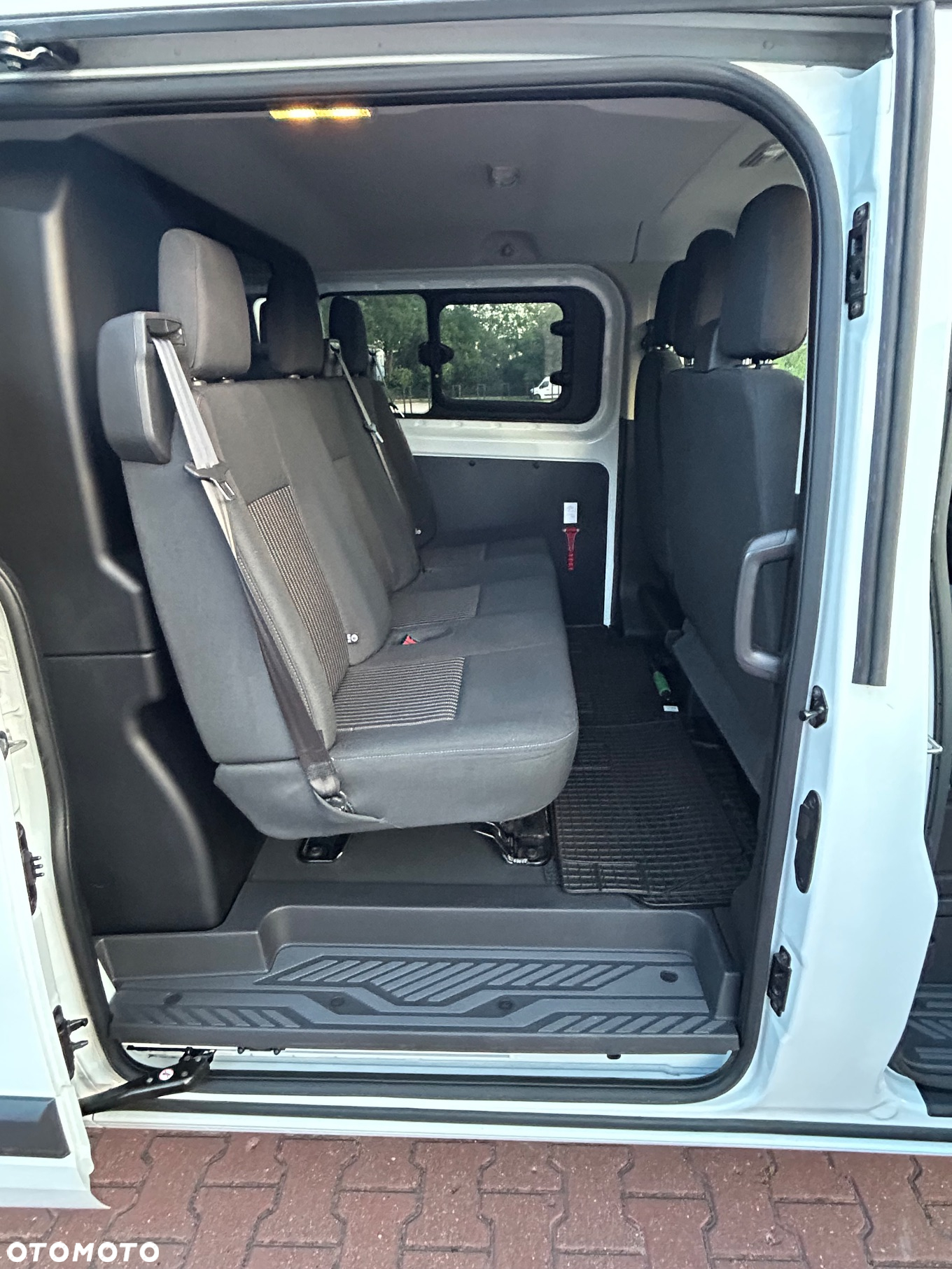 Ford Transit Custom 290 L2H1 Trend - 15