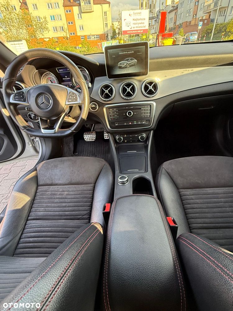 Mercedes-Benz CLA - 5