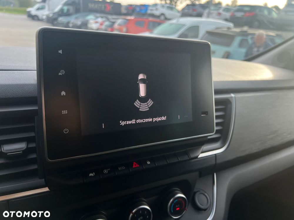 Renault Trafic - 24