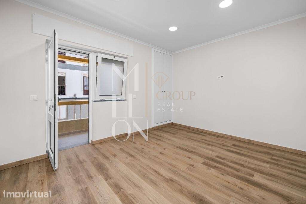 Apartamento T3 Renovado no Centro de Portimão | 320.000 € - Grande imagem: 2/39