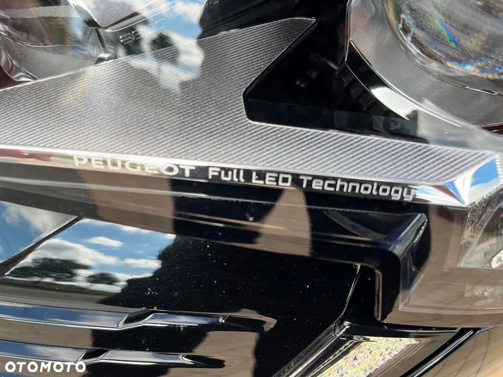 Peugeot 3008 1.2 PureTech GT Pack S&S EAT8 - 12