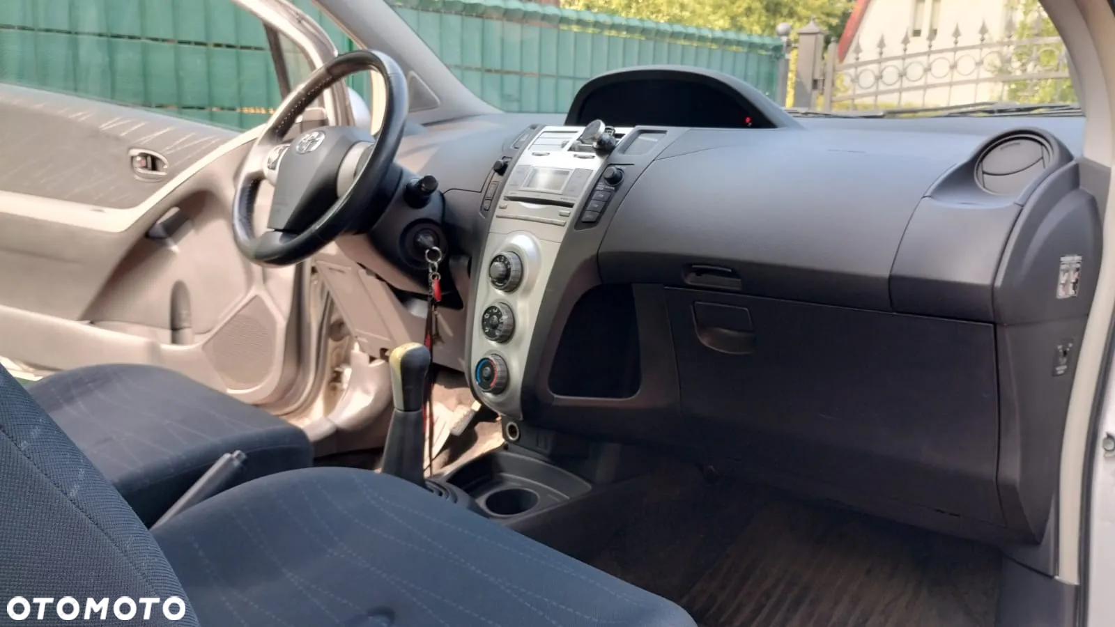 Toyota Yaris - 7