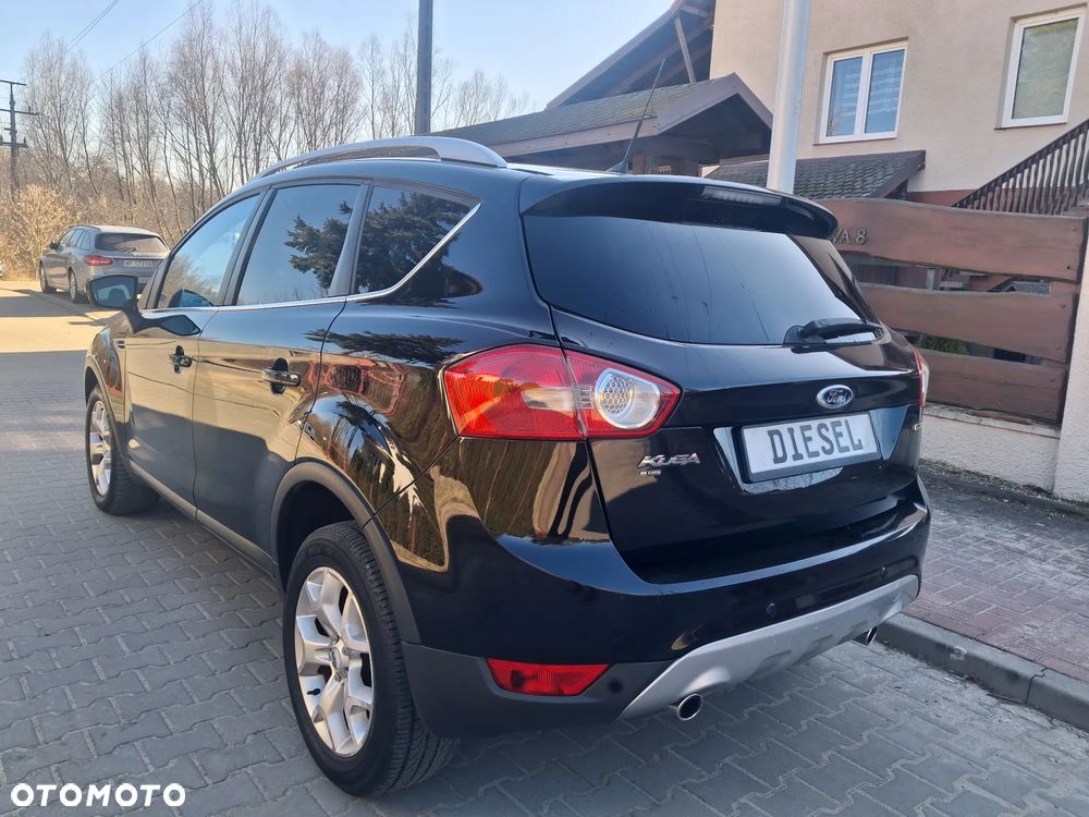 Ford Kuga 2.0 TDCi 2x4 Titanium - 2
