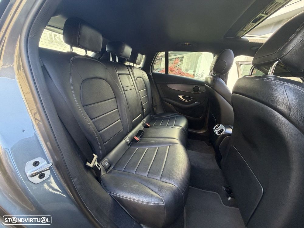 Mercedes-Benz EQC 400 4Matic - 32