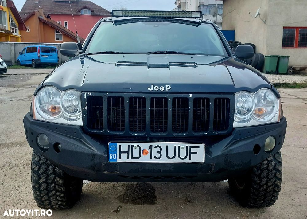 Jeep Grand Cherokee - 2