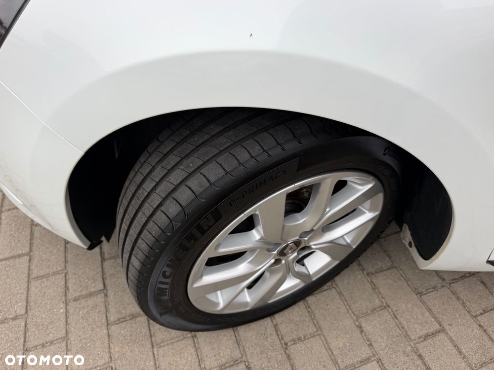 Renault Clio 0.9 Energy TCe Limited EU6 - 12