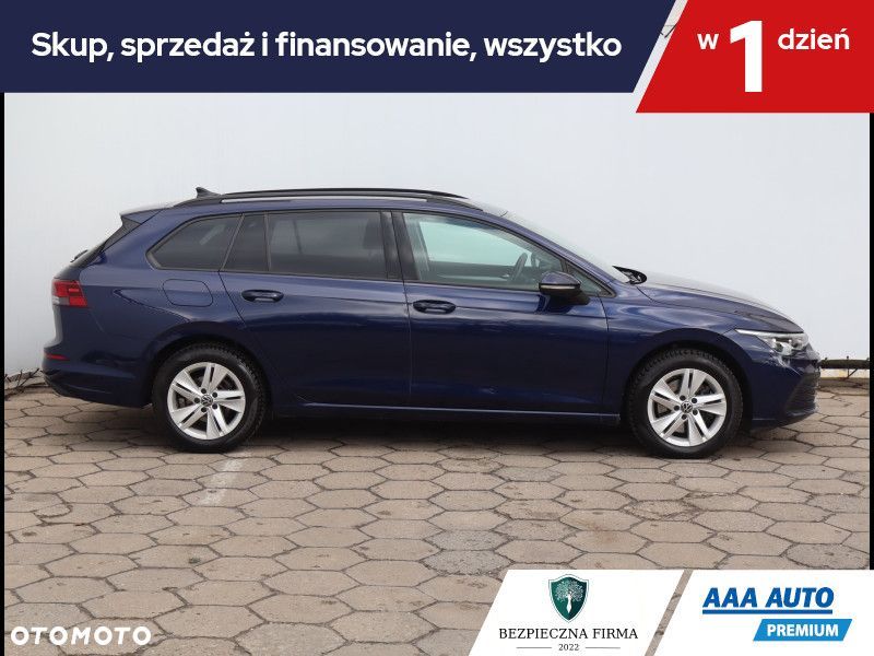 Volkswagen Golf Variant - 8