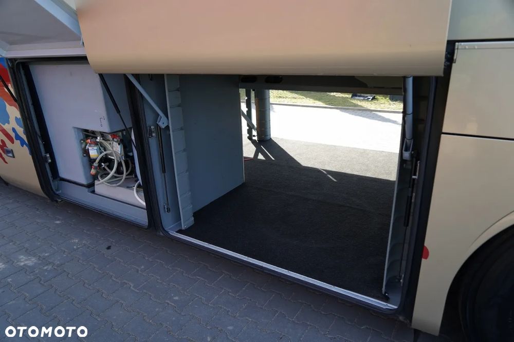 Mercedes-Benz TRAVEGO 16 RHD-M /  EURO6 / SPROWADZONY  / - 17