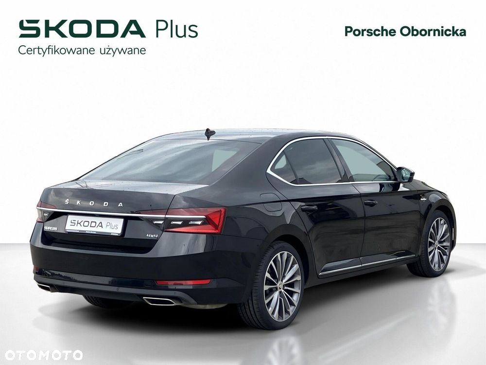 Skoda Superb 2023 photo 2