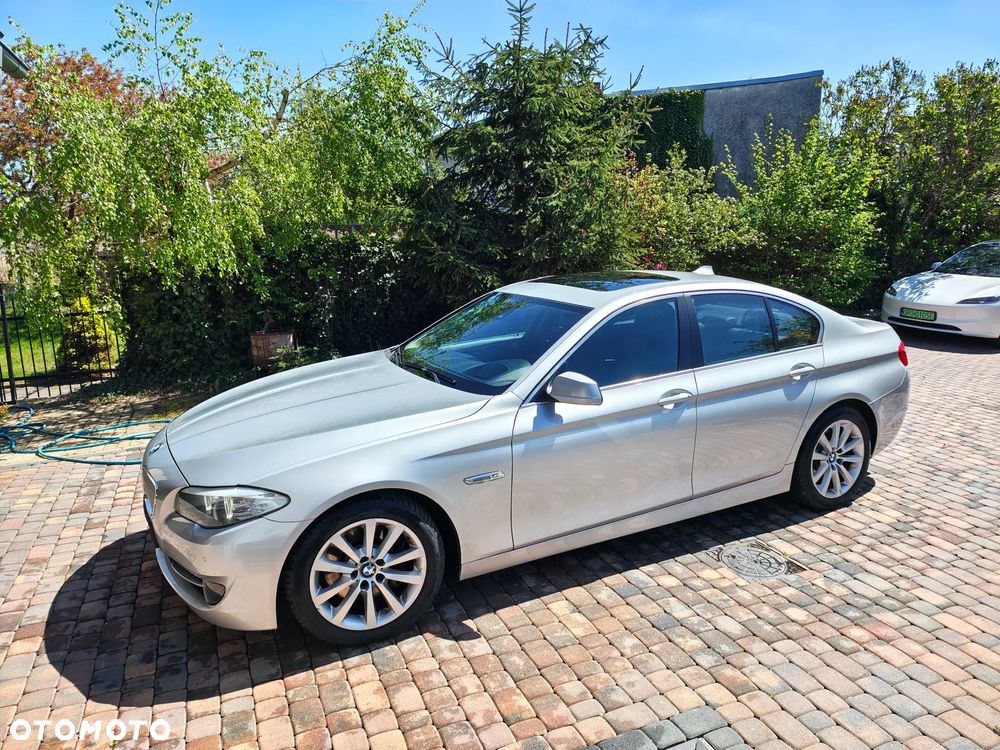 BMW Seria 5 530d Luxury Line - 4