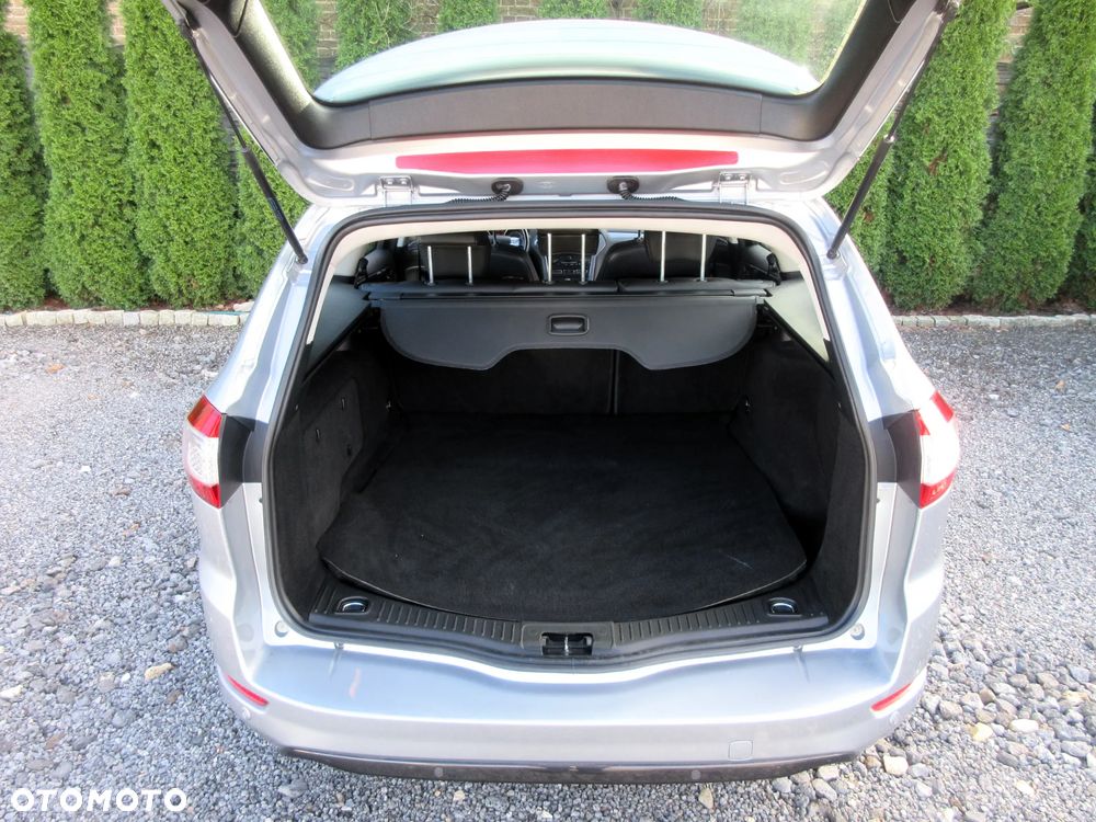 Ford Mondeo 1.6 Eco Boost Start-Stopp Champions Edition - 22